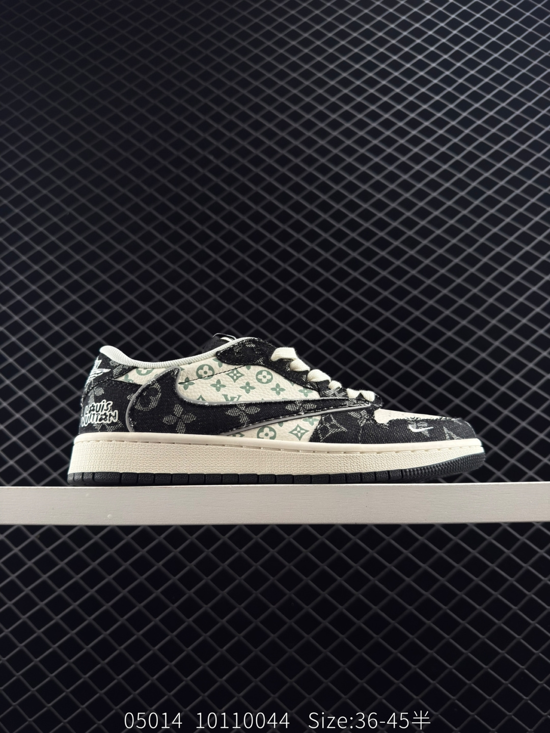 Travis Scott x Air Jordan 1 ” Reverse Mocha “